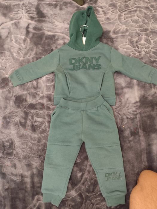 DKNY Trening copii vârstă 2 ani