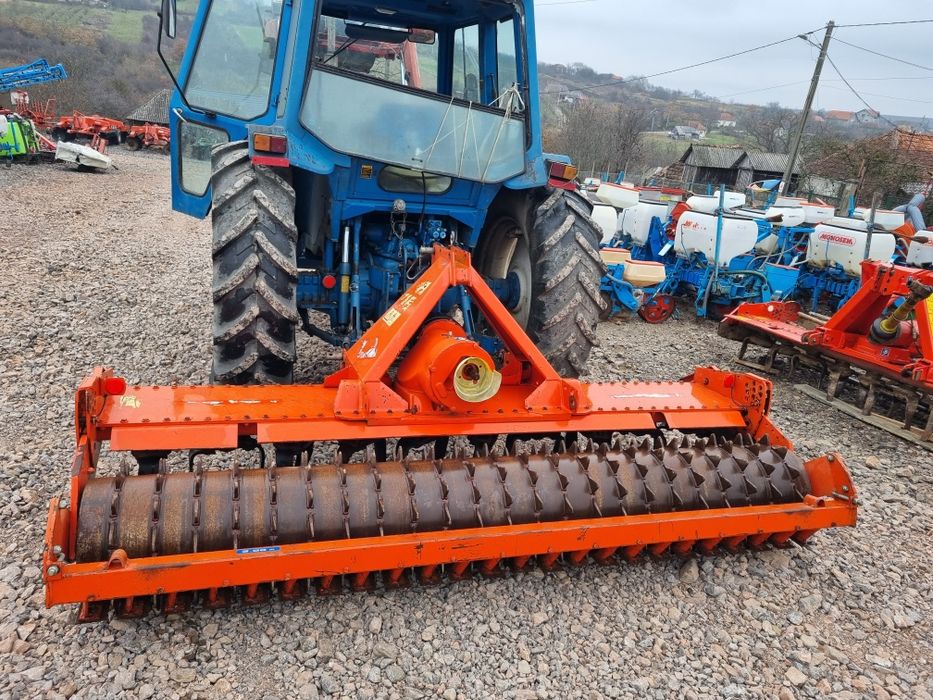 Freza Grapa Rotativa Kuhn HRB 302D