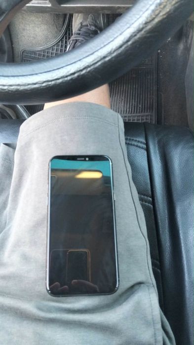 Telefon iPhone 11 pro