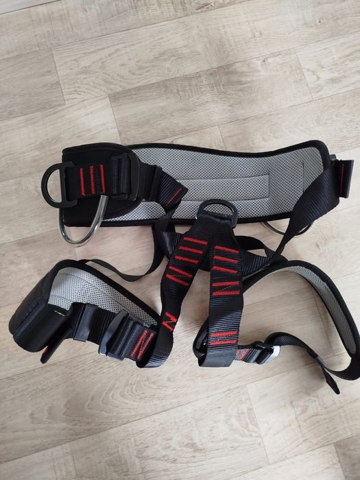 Обвязка страховка для работ на высоте