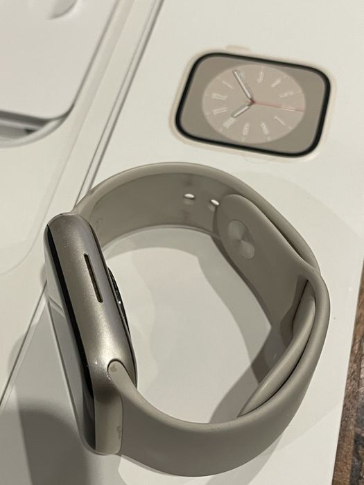 Apple watch 8 45mm GPS