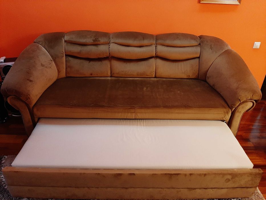 Vand urgent canapea extensibila