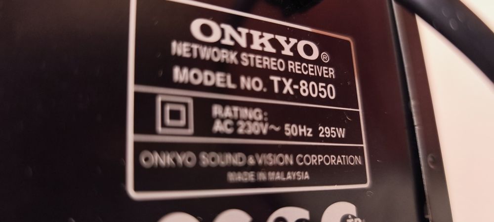 Receiver amplificator Onkyo TX-8050 defect !
