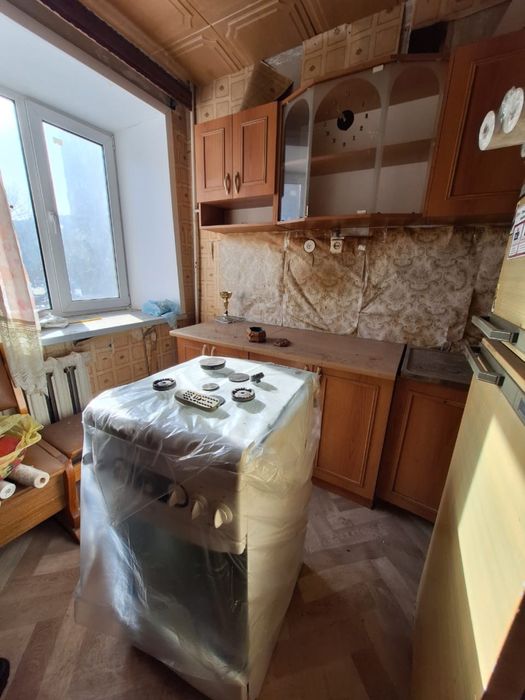 Продам 1 комн под ремонт