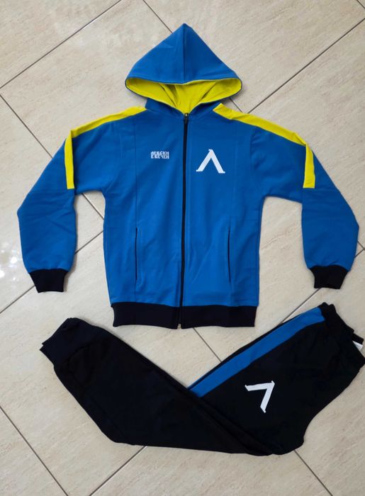 Анцуг  Левски София с Качулка и без Син New от 4 до 16г : 116до 176см