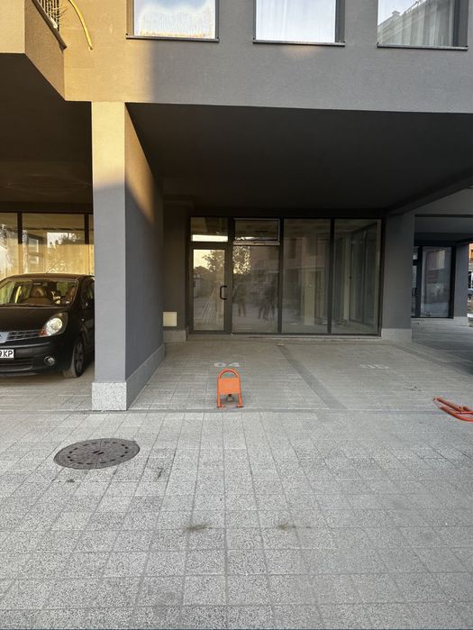 Дава се под наем Гараж / Паркомясто в Пловдив, Христо Смирненски - 23 кв.м за 56.1 € - Снимка #1