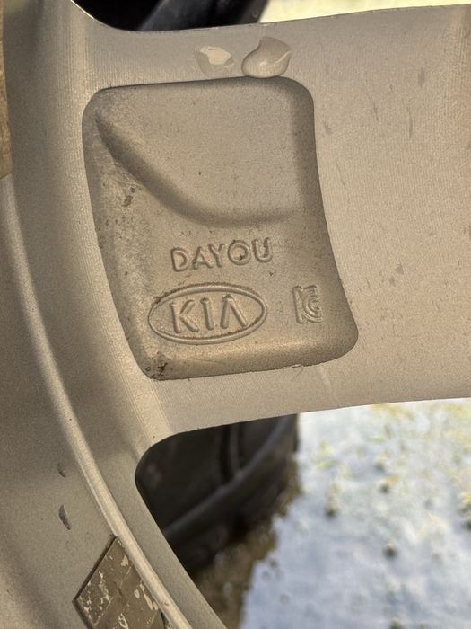 Титанка с шинами