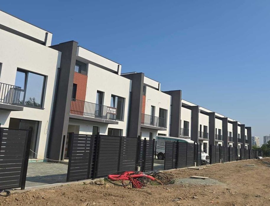 P.F. Complex de Case cu Parcare Zona Kamsas