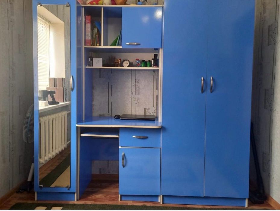 Продаю детский спальный гарнитур