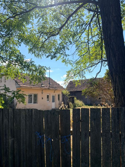 Casa + teren Mărcus  25 km de Brașov