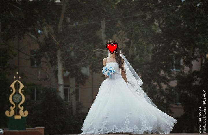 Шикарное свадебное платье