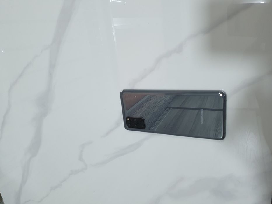 Samsung s20 plus