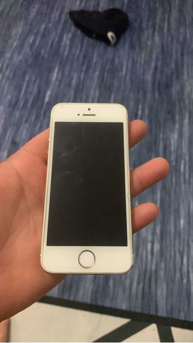 Айфон 5с 16гб рабочий