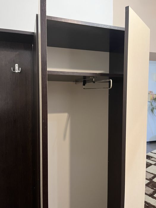 Прихожая с зеркалом