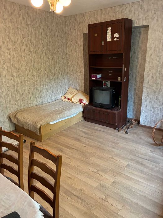 Продава се уютна къща на 25 км от София, в зеленина и спокойствие