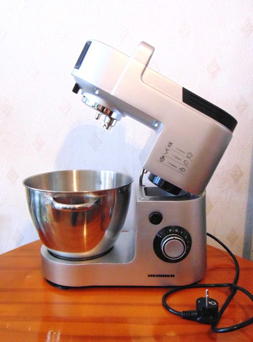 Планетарен Миксер + Блендер ,  1500 W, Купа 5.5 л, 6 Скорости Heinner