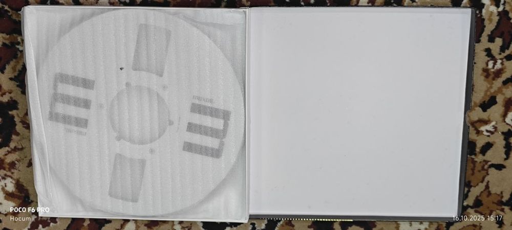 Новая катушка MAXELL 7'