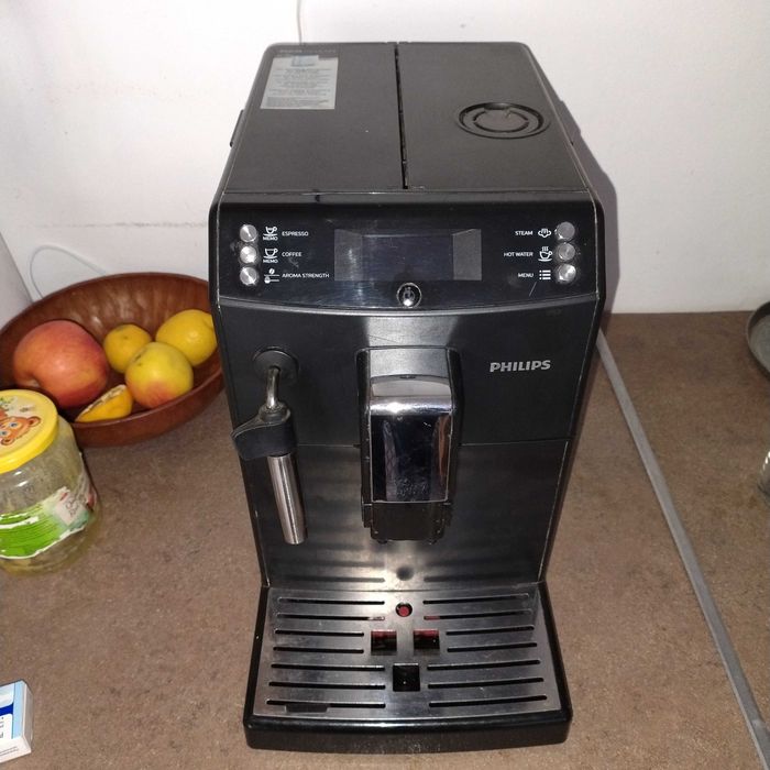 Vând expresor philips