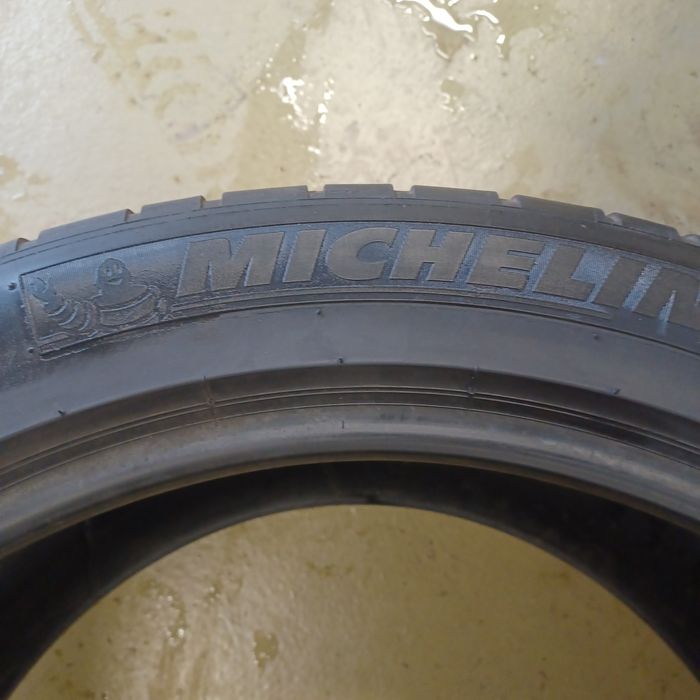 295 40 20 Michelin 2бр летни дот22