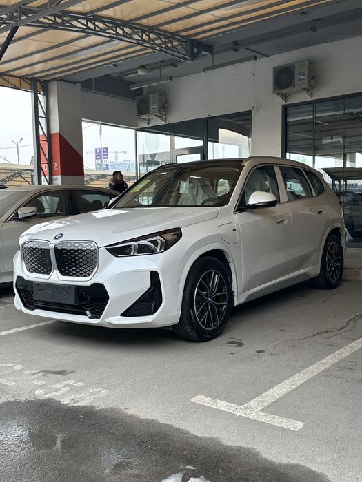 BMW ix 1 eDrive 25 под заказ от Terra Auto
