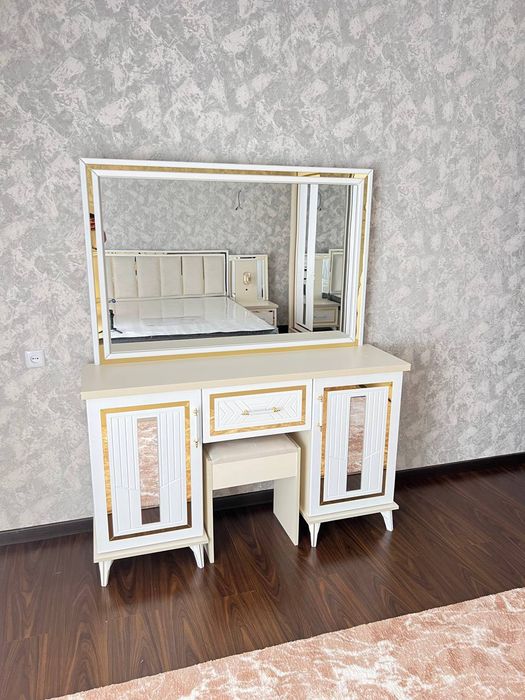 Spalni kamplekt arzon narxda xarid qiling