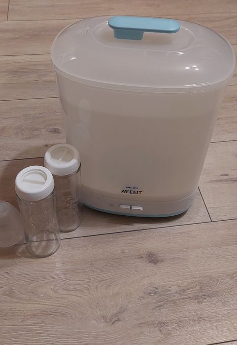 Бебешки стерилизатор за шишета, биберони