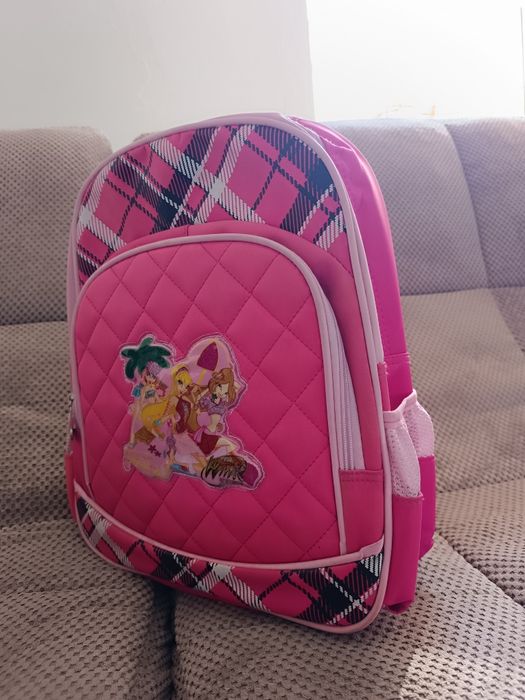 Рюкзак школьный продам новый