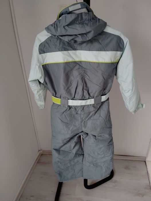 Combinezon ski copii mărime 6 ani  116 cm