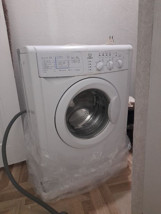 стиральная машина  Индезит Висл 103