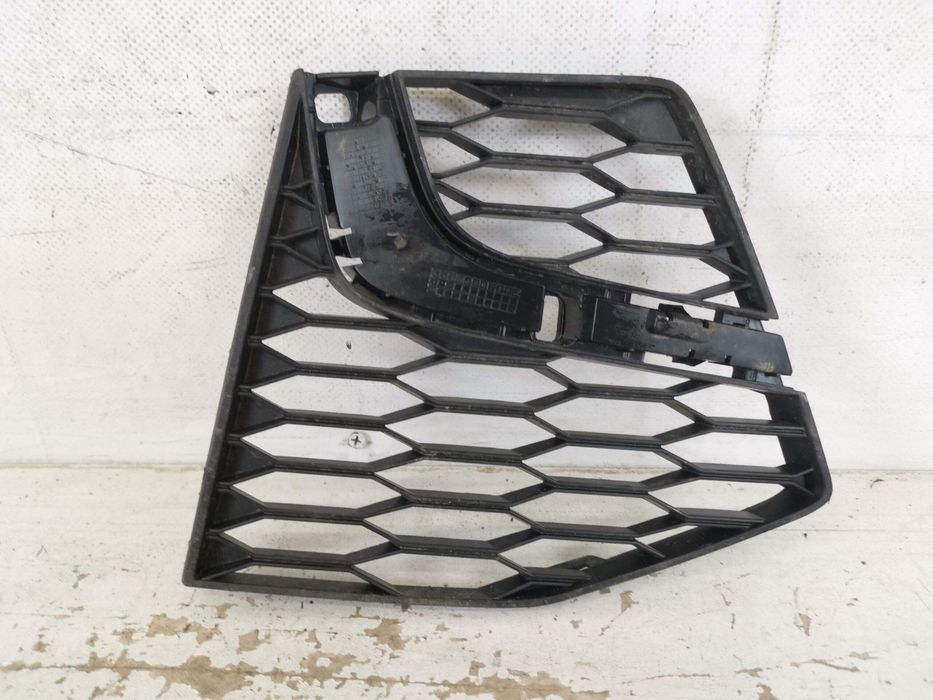 Хонда Цивик / Honda Civic 10 [фейслифт] Предна лява решетка на бронята