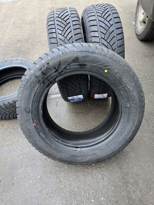 Anvelope de iarna 195-65r15 Leao