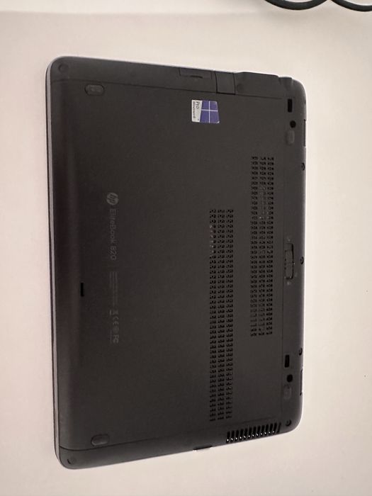 Продам ноутбук hp elitebook g820