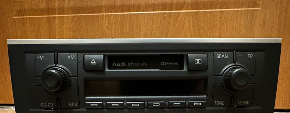 Оригинален касетофон за ауди а4 б6/7