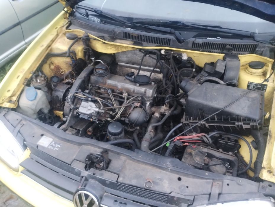 Piese golf 4,capota,aripi,uși,oglinzi,motor 1.9 tdi  alh