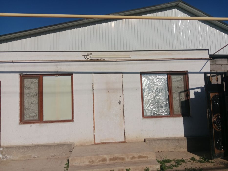 Дом,времянка с мебелью.