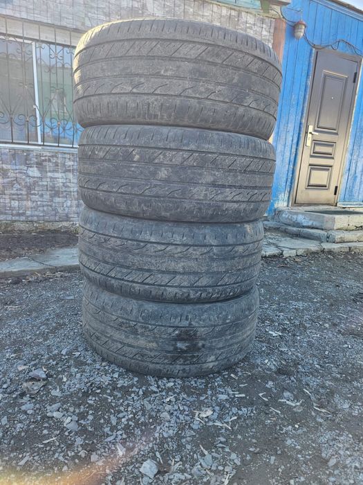 Продаю шины летние