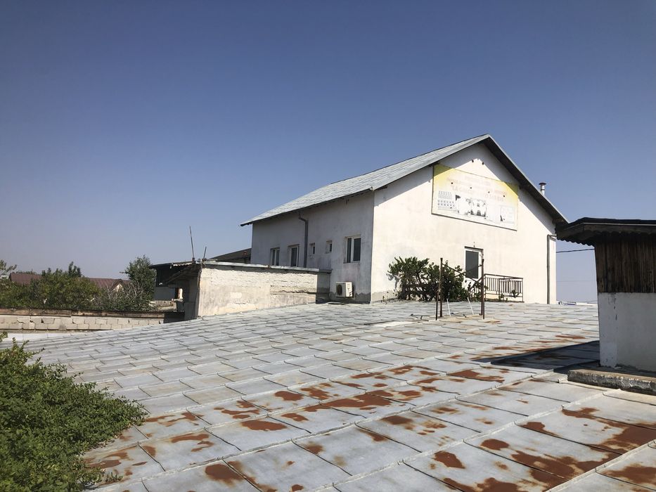 Teren si cladire de inchiriat Soaeaua Alexandriei