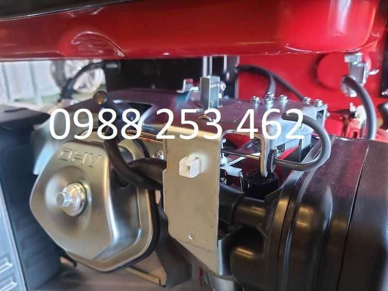 7.5 KW Генератор за ток монофазен 15 Hp с дигитален дисплей  ел. старт