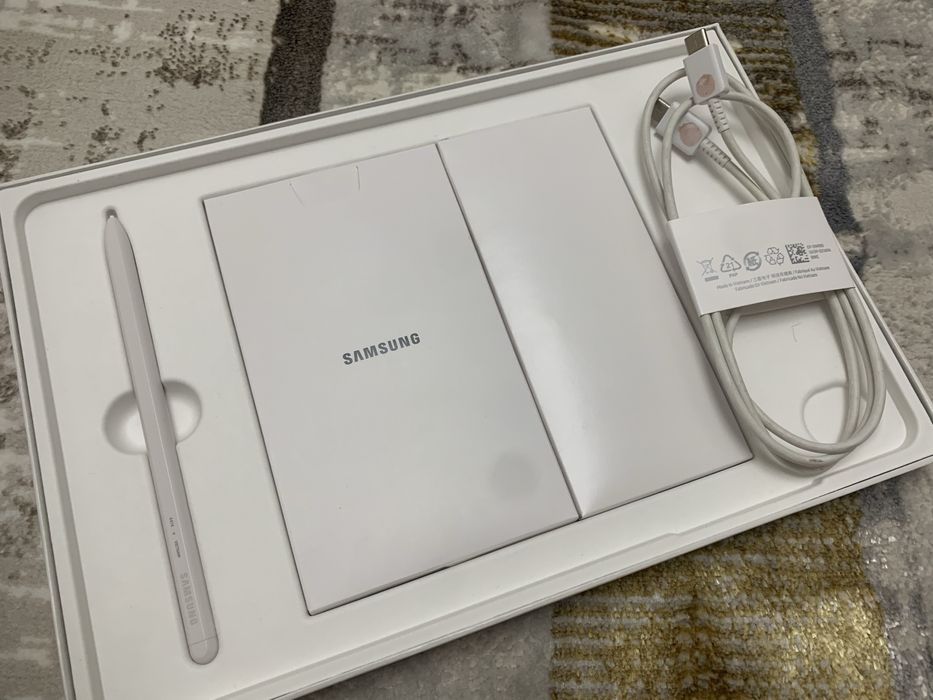 Продается Планшет: Samsung galaxy tab S9 FE 5G