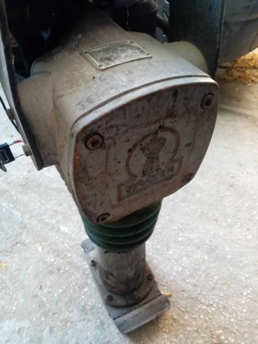 Трамбовка,Пачи крак, Waker, USA работи като нова