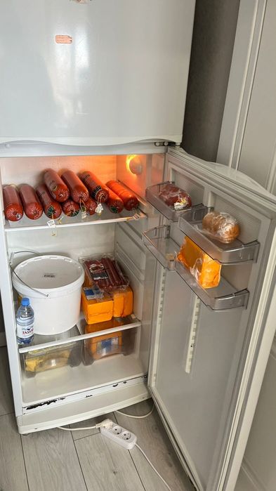 Продам холодильник!!!