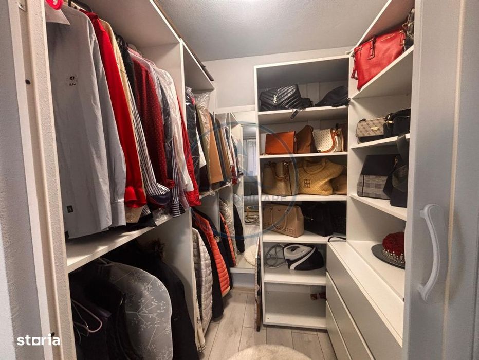 Apartament decomandat de vanzare – zona centrala