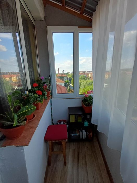 De vanzare ,apartament 2 camere