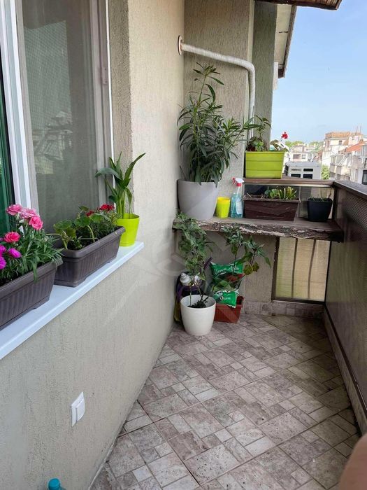 Продава се Многостаен апартамент в Бургас, Възраждане - 165 кв.м за 2000 €/кв.м - Снимка #5