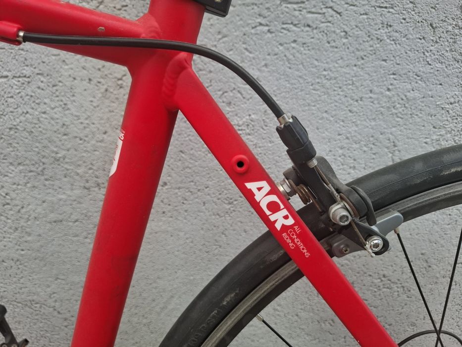 bicicleta cursiera b'twin triban 500 28" L