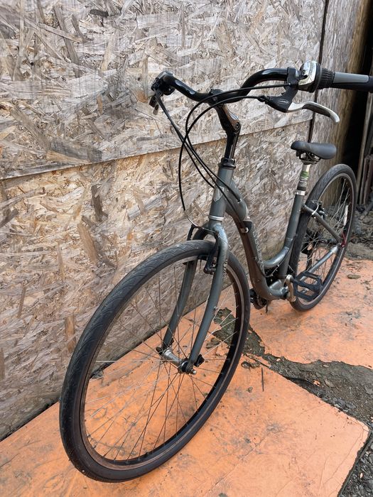 Bicicleta trek t30 cadru dama de aluminiu roti 28”