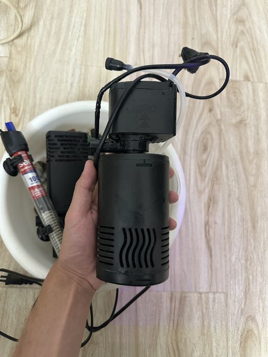 Akvarium Filtr 2ta va Obogrevatel