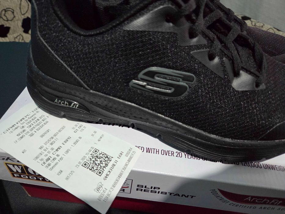 Дамски маратонки Skechers Work ArchFit SR