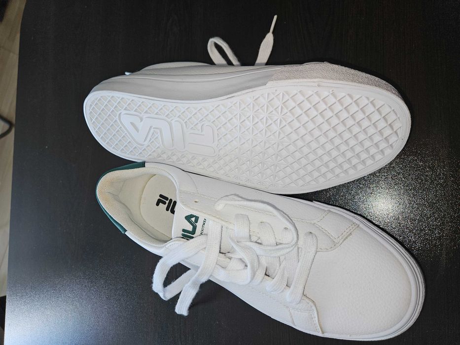 Спортни кецове Fila