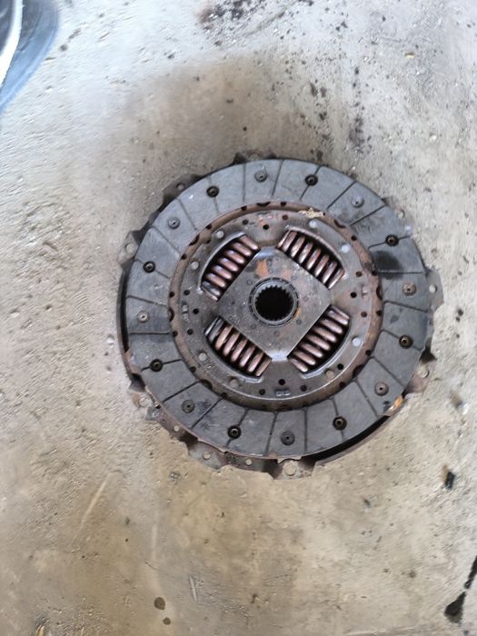 Съединител Бмв е60 е61 520д 177кс n47 bmw e60 e61